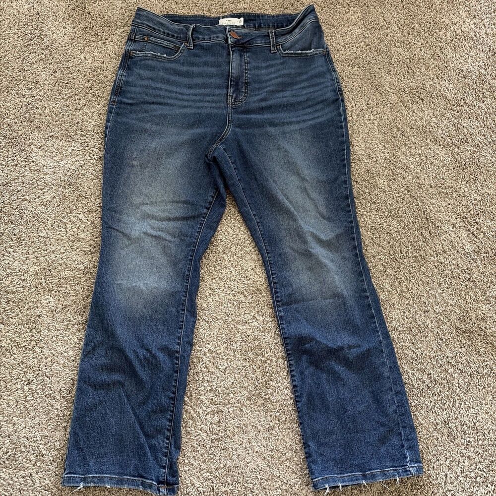 M Jeans by Maurices Women Everflex Slim Bootcut Hi-Rise Curvy Jeans Sz 18w short